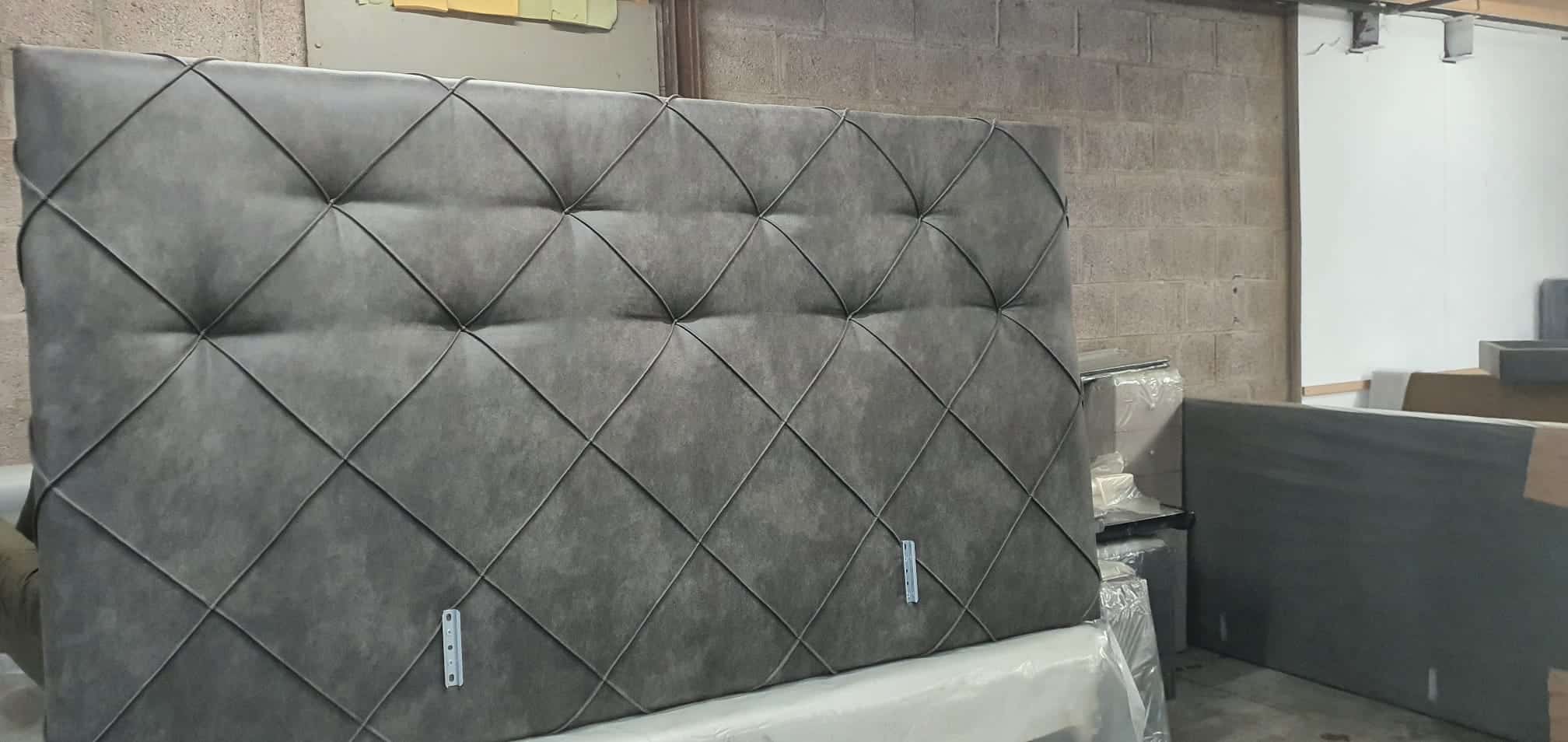 Handgemaakt hoofdbord op maat bij Matex Bedding